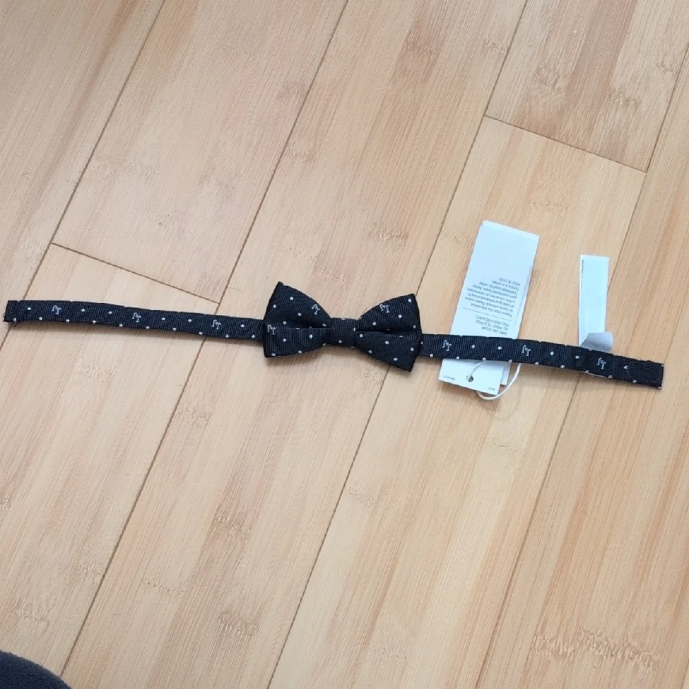 NWT Janie and Jack Navy Bow Tie with White Dots